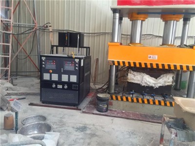 高溫模溫機(jī)生產(chǎn)商選「歐能機(jī)械」專注設(shè)計生產(chǎn)值得信賴